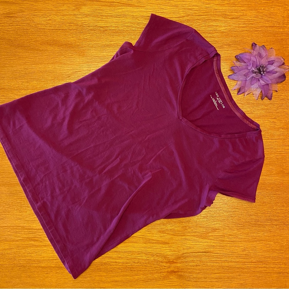 Ann Taylor purple cap sleeve tee size L
